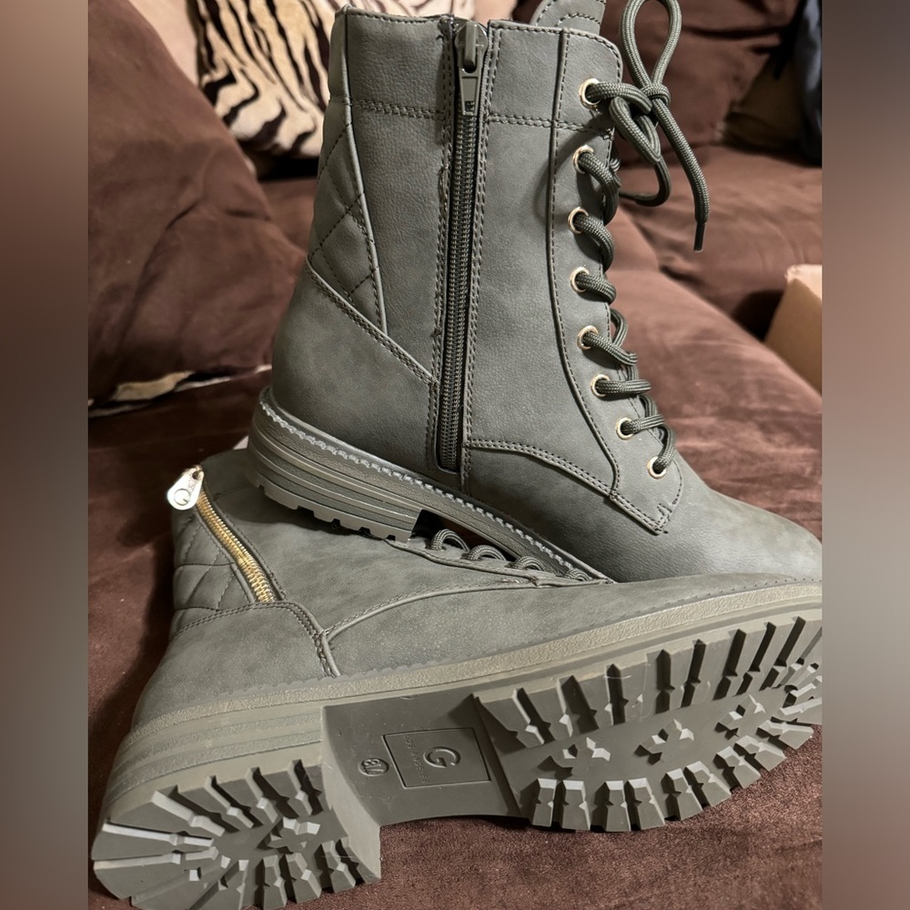 Guess combat boots